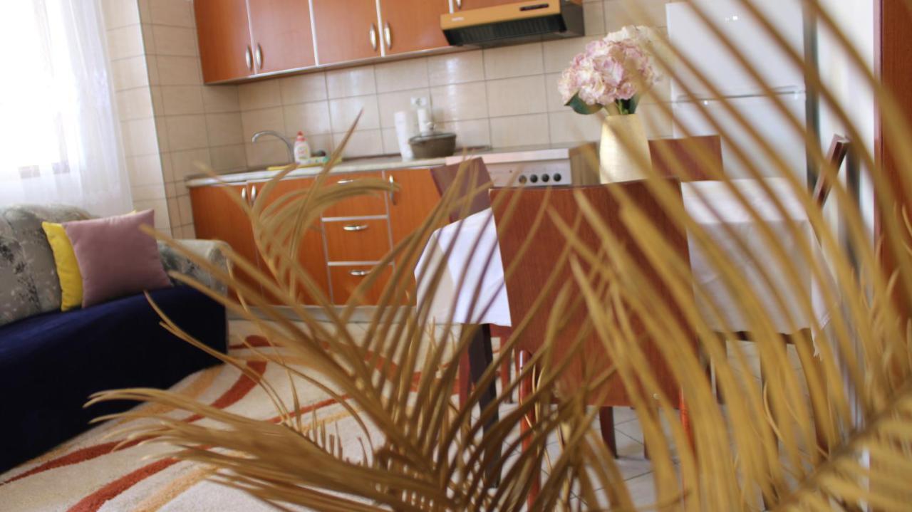 Bledi'S Cozy Apartment In New Blvd Tirana Buitenkant foto